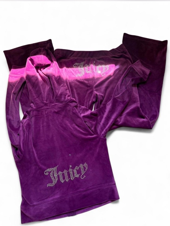 Juicy Couture Tops - NWT Juicy Couture purple velour tracksuit